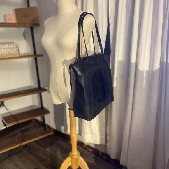 Coach - Picture 6 of 6